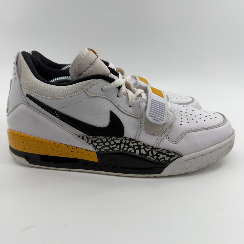 Jordan Legacy 312 Low White Black University Gold  Mens‎ 11 Sneaker